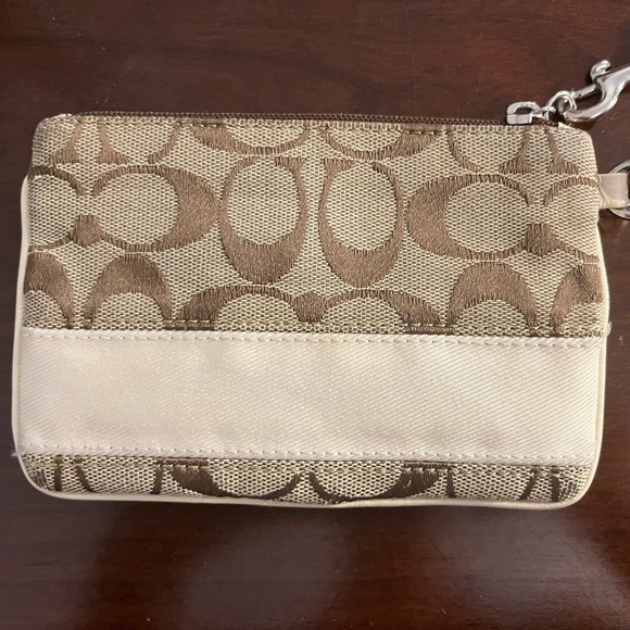 🤎vintage coach wristlet - Picture 2 of 7